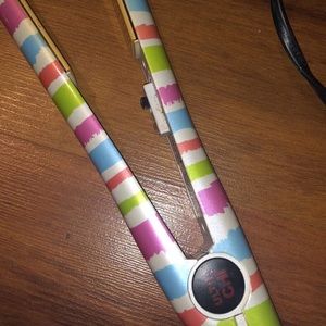 Chi ultra hair straightener flat iron